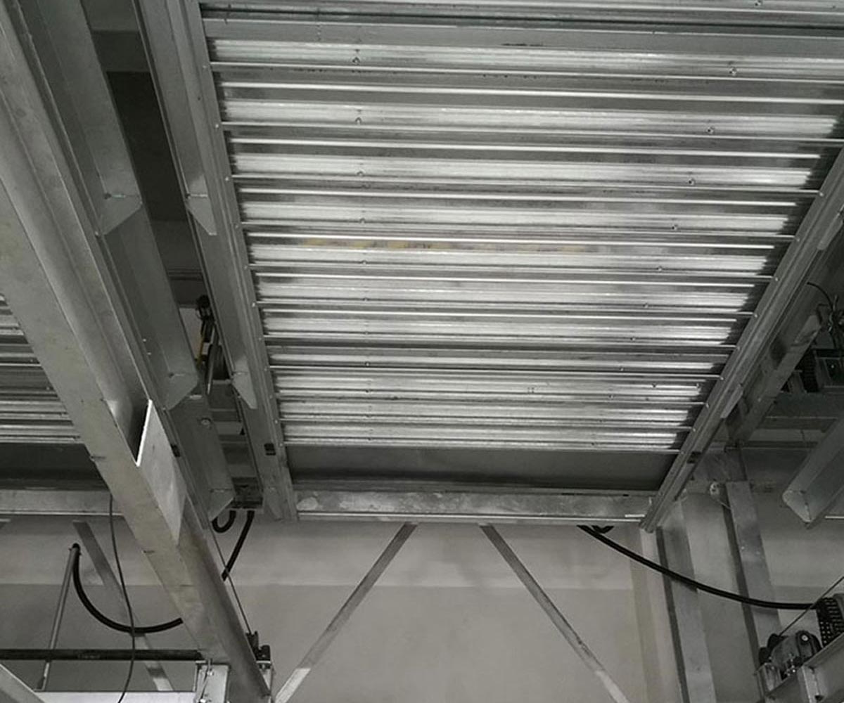 个旧市2层升降式机械式停车位过验收